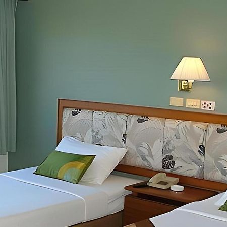 The Park Hotel Pattaya Buitenkant foto