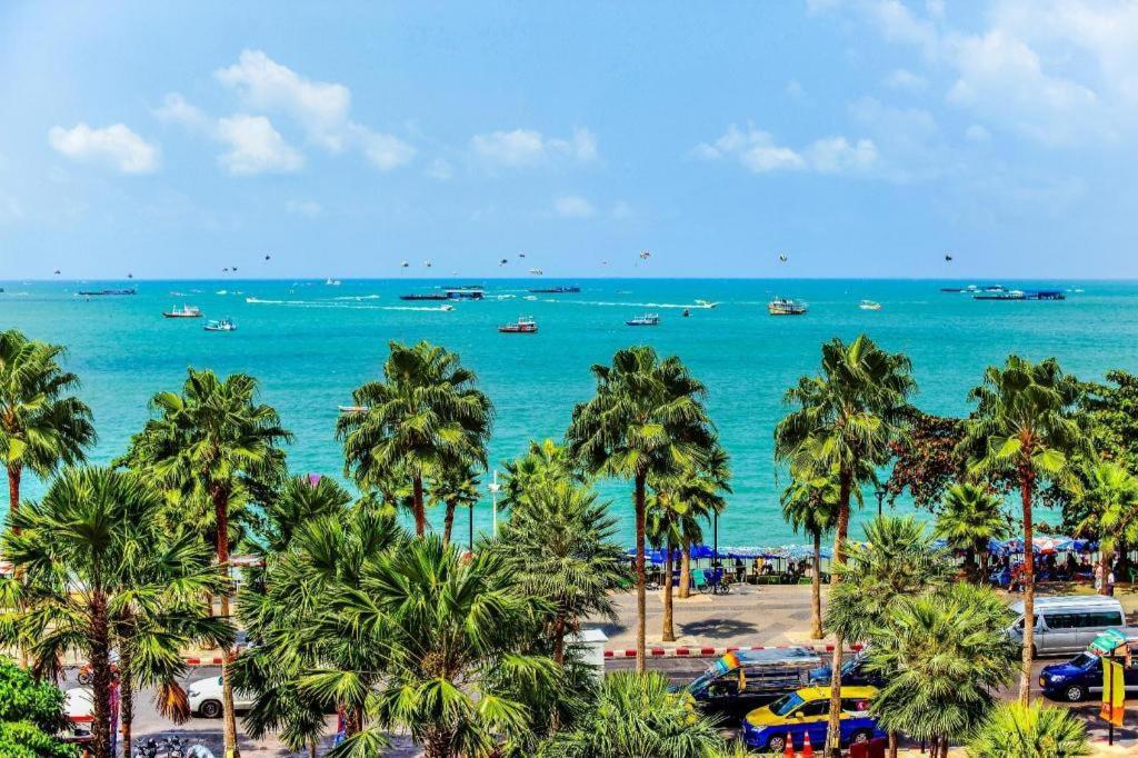 The Park Hotel Pattaya Buitenkant foto
