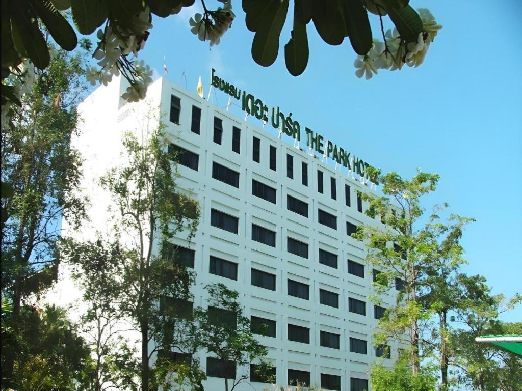 The Park Hotel Pattaya Buitenkant foto