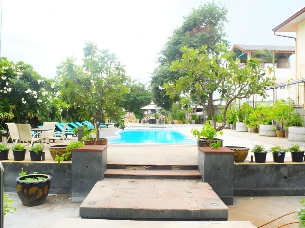 The Park Hotel Pattaya Buitenkant foto